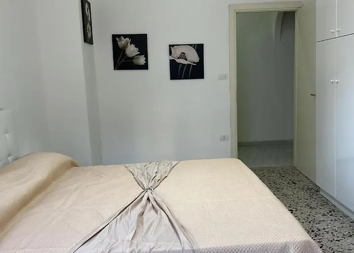 فندق مبيت وإفطار Casa Di Cri ساليرنو